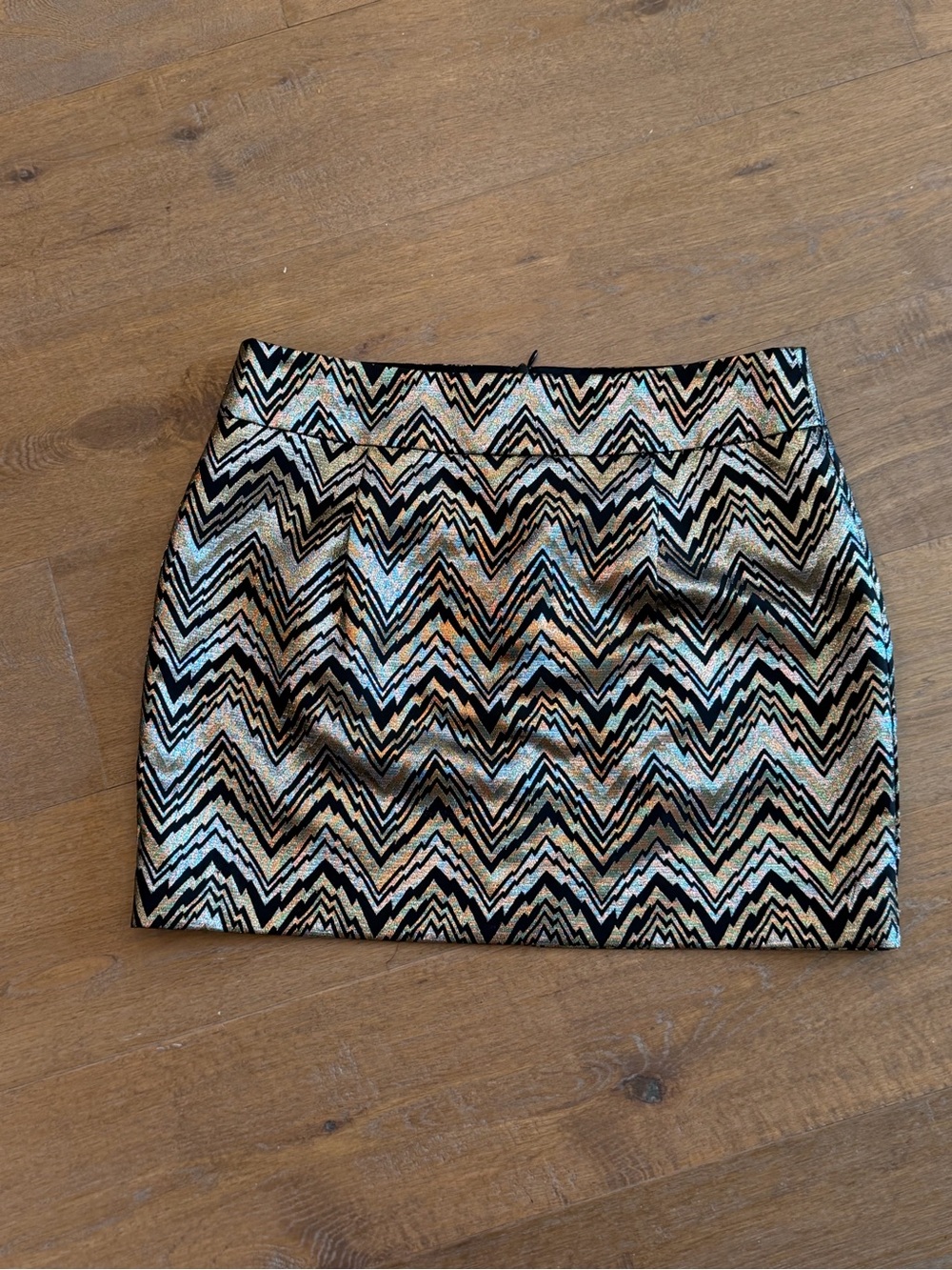Trina Turk - Black and Gold Metallic Chevron Mini Skirt - 6